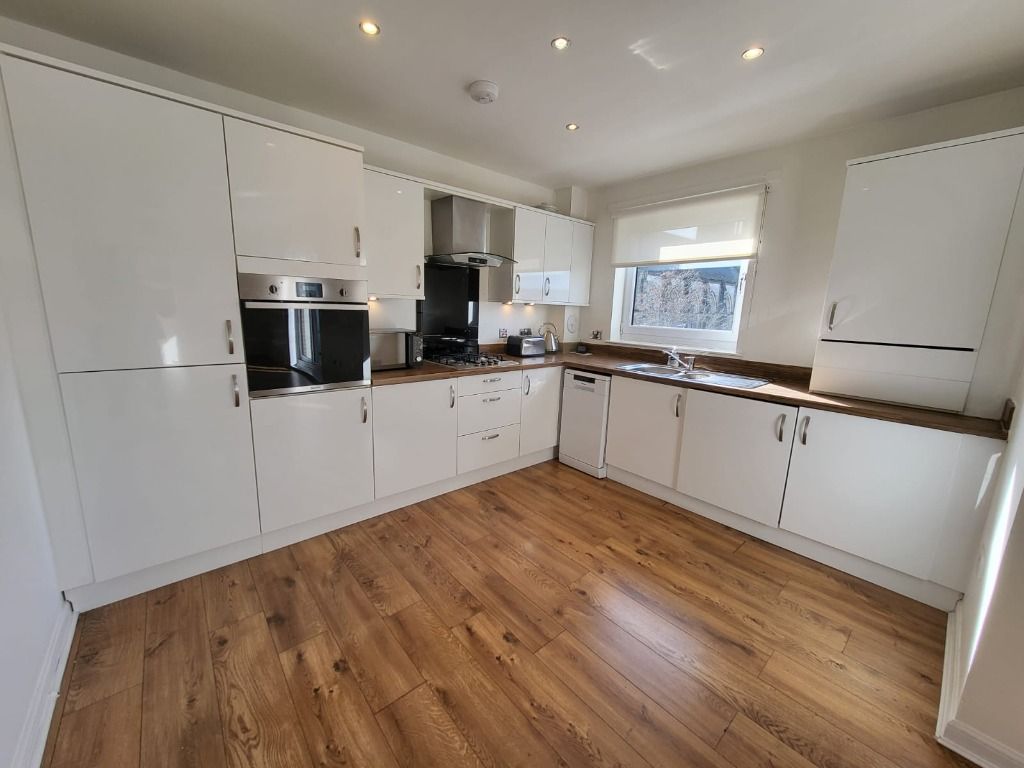 Property photo 3 of 13 Photo 3