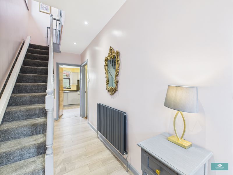 Property photo 3 of 14 Photo 15