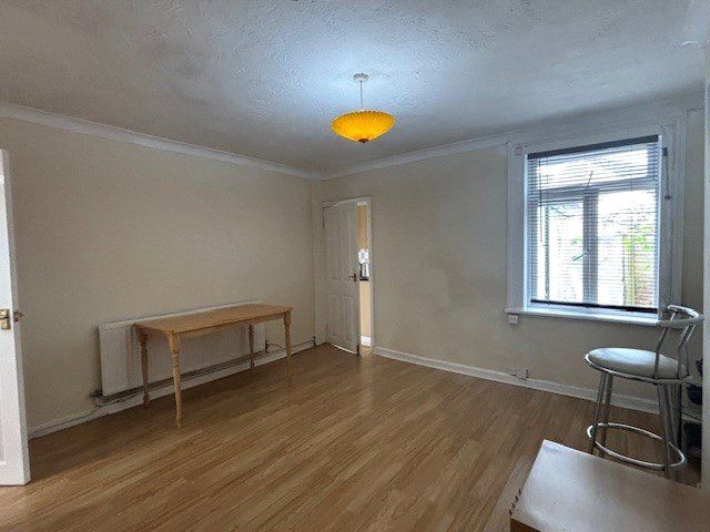 Property photo 2 of 6 Picture No. 05