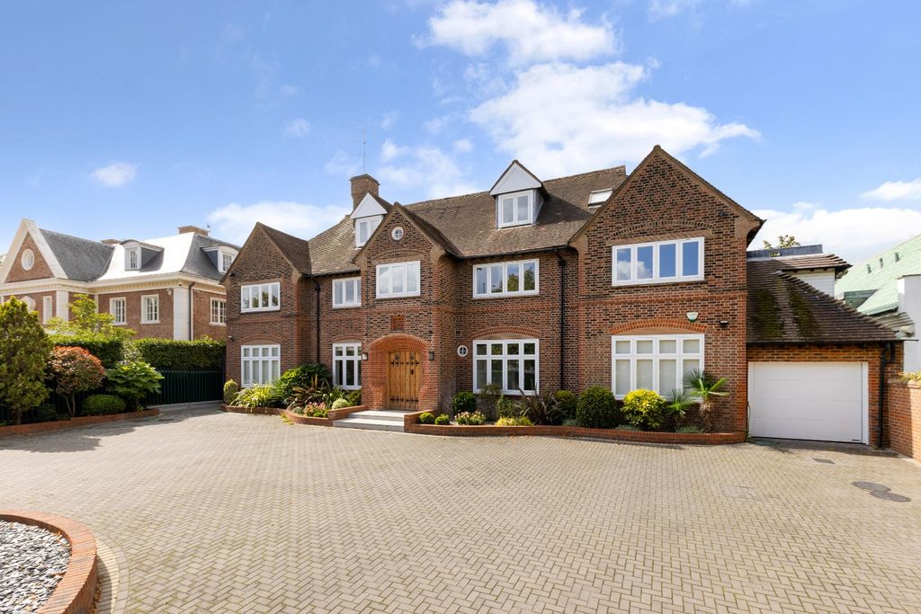 Property photo 3 of 91 4405972