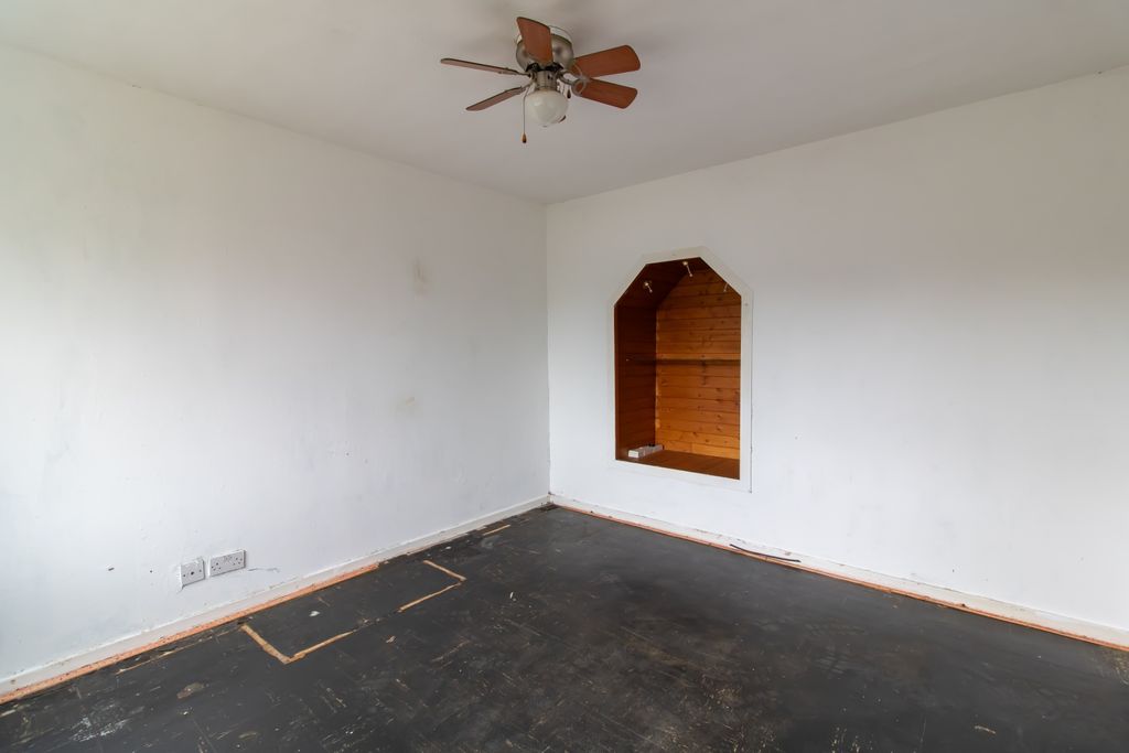 Property photo 3 of 14 Image 3
