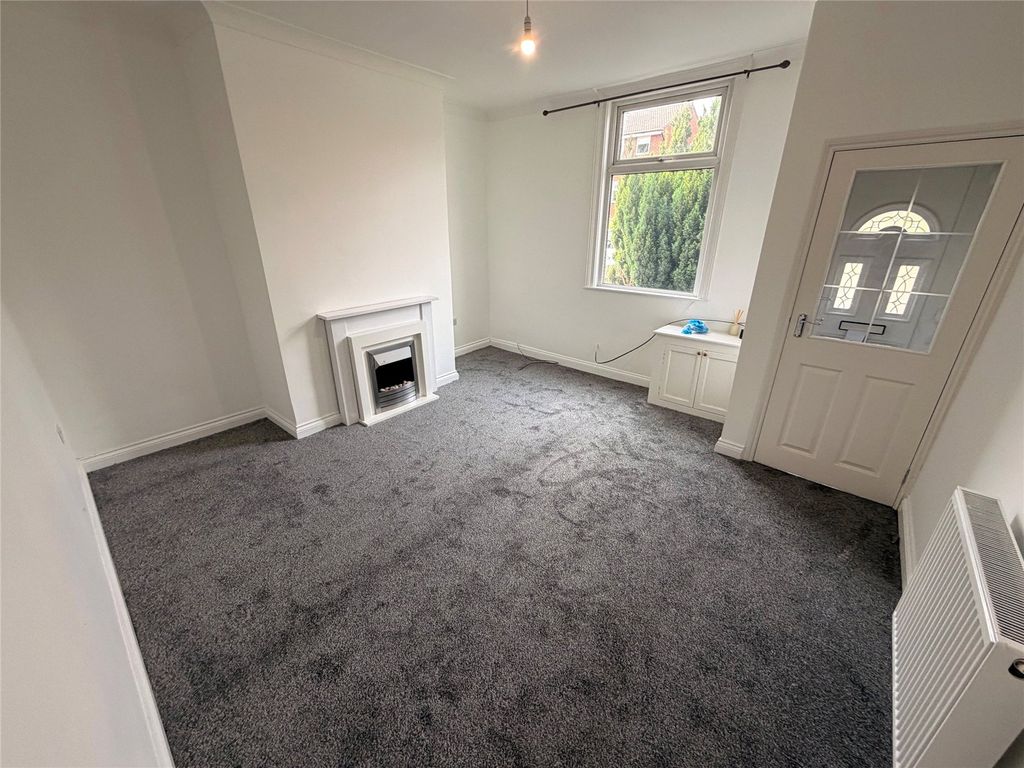 Property photo 3 of 9 Picture No. 14