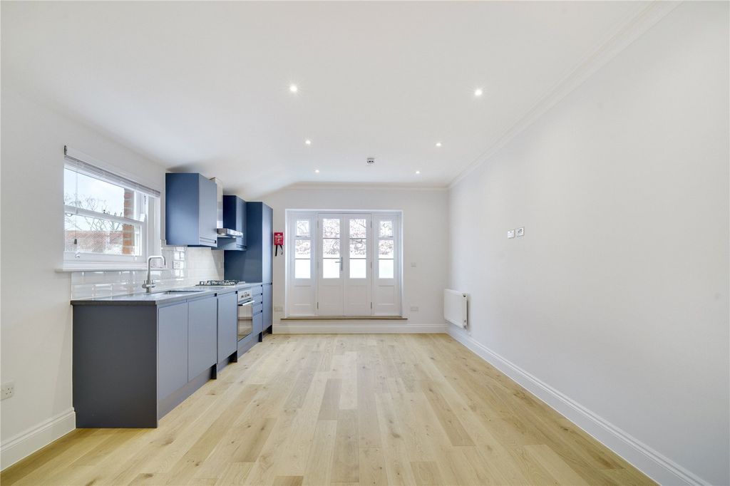 Property photo 1 of 11 Picture No. 01