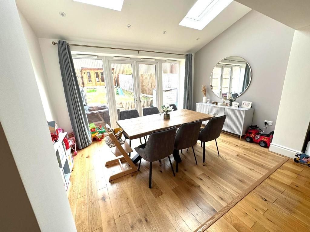 Property photo 3 of 24 Photo 3