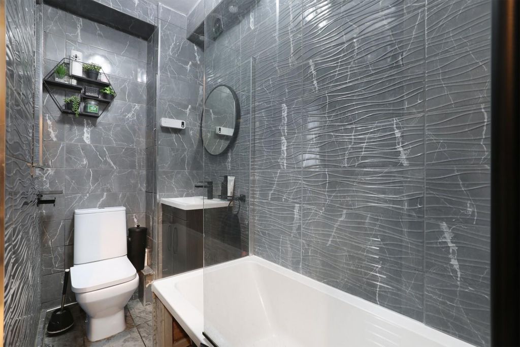 Property photo 3 of 8 Ach_8281.Jpg