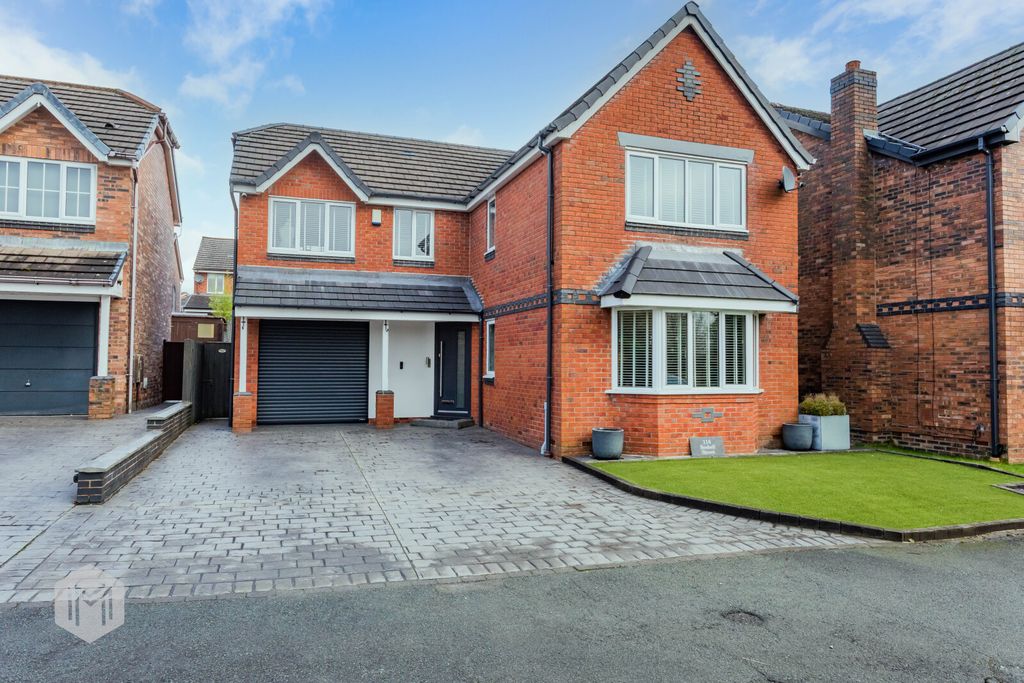 Property photo 1 of 33 Picture No. 14