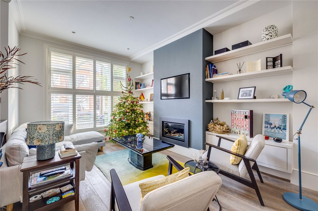 Property photo 2 of 27 Picture No. 78