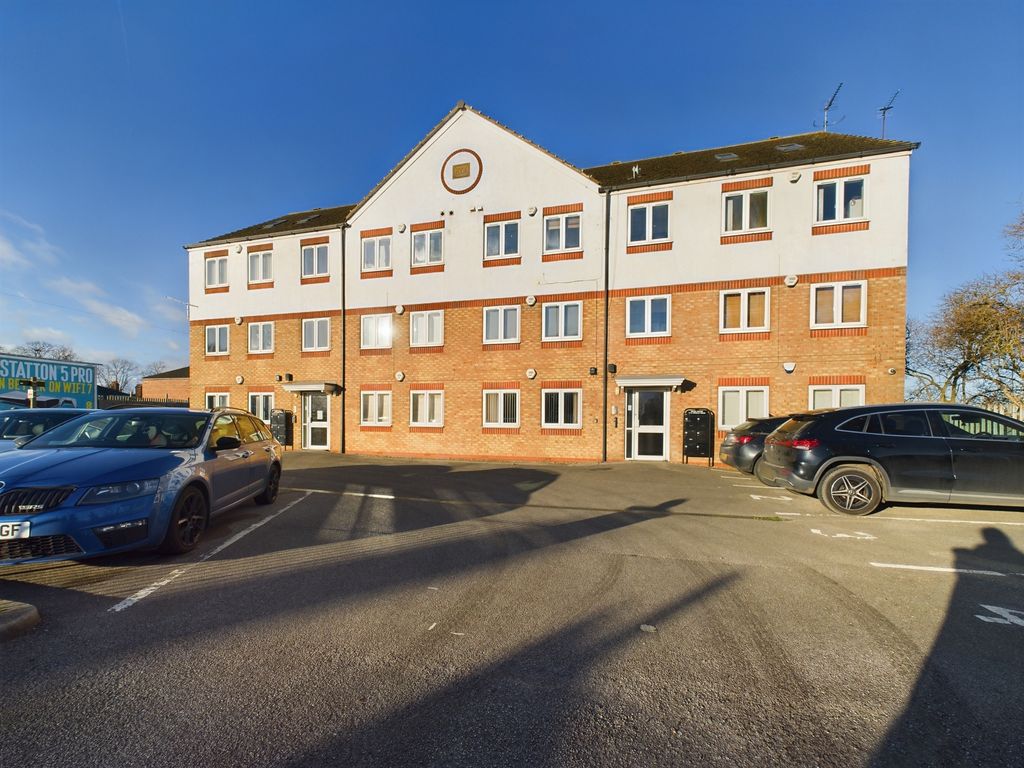 Property photo 1 of 7