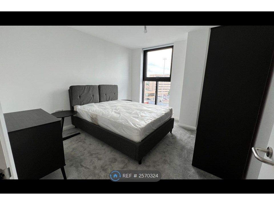Property photo 3 of 5