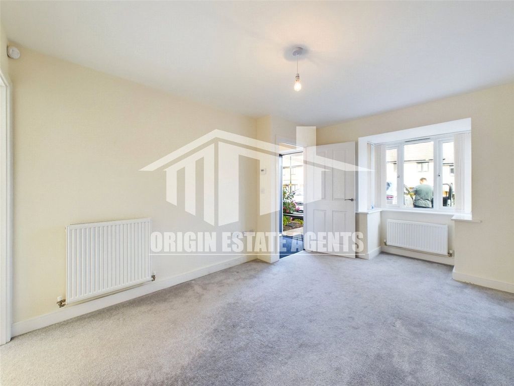 Property photo 2 of 12 Picture No. 02