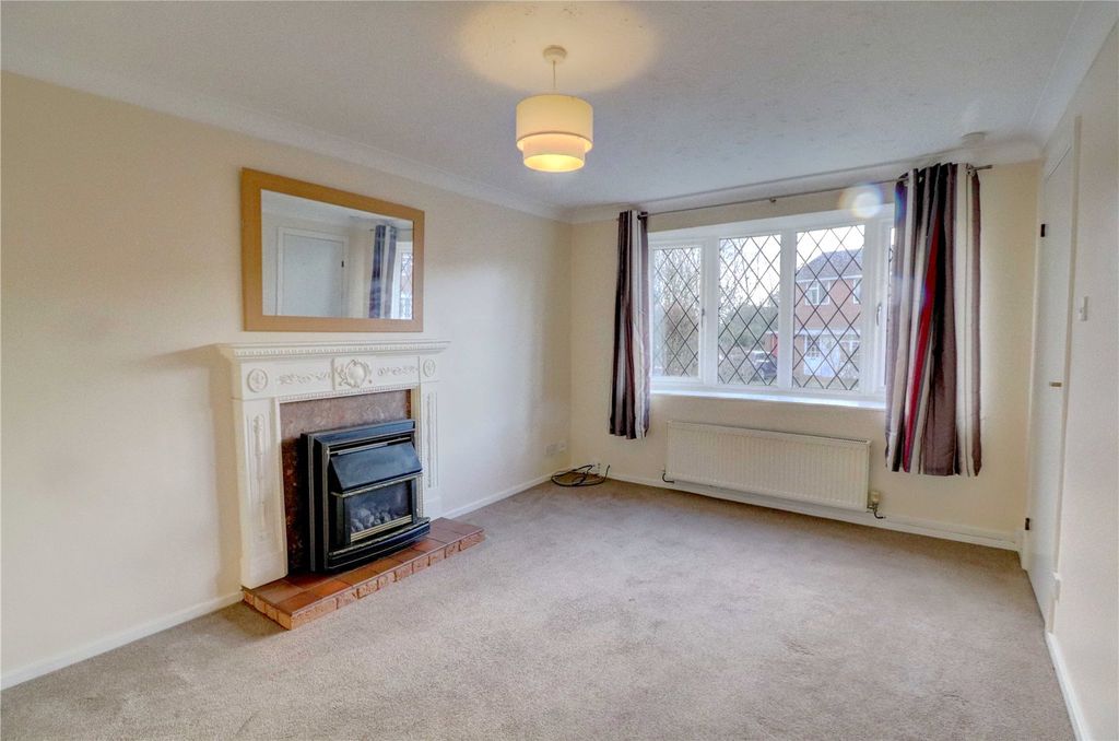 Property photo 3 of 8 Picture No. 17