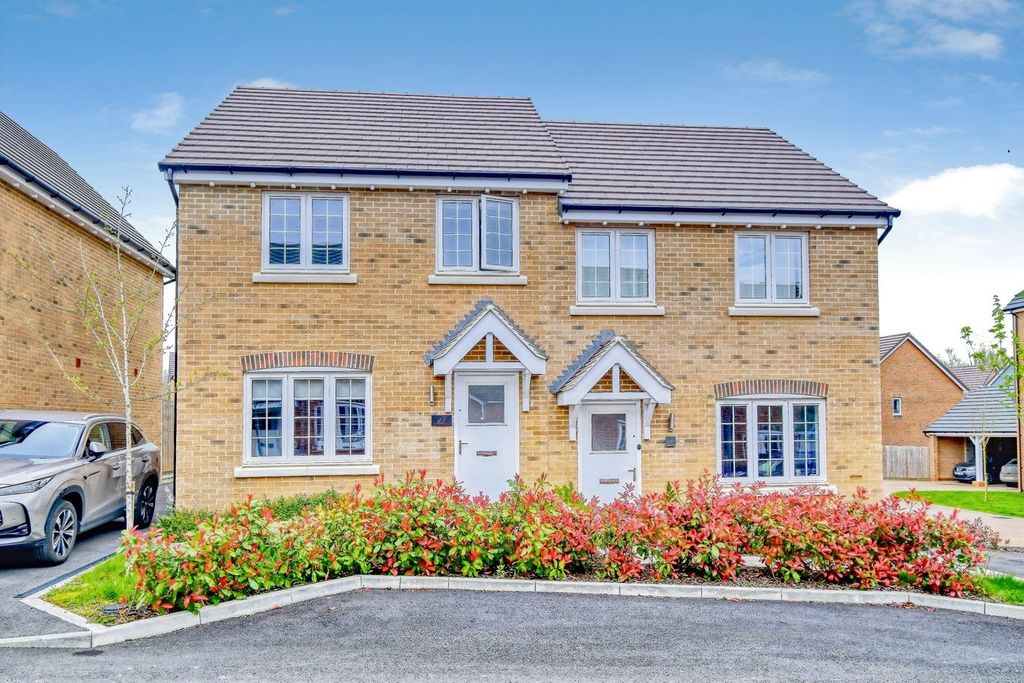 Property photo 1 of 20