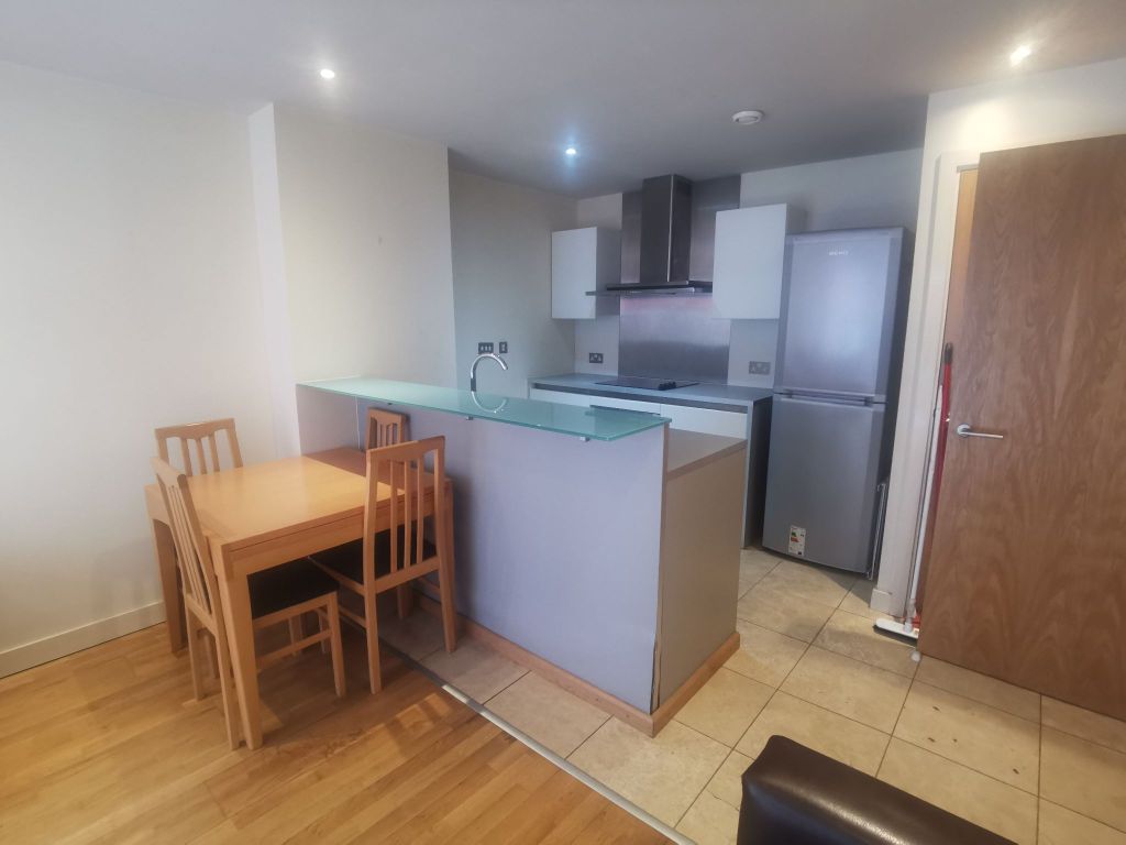 Property photo 3 of 12 Dining Area