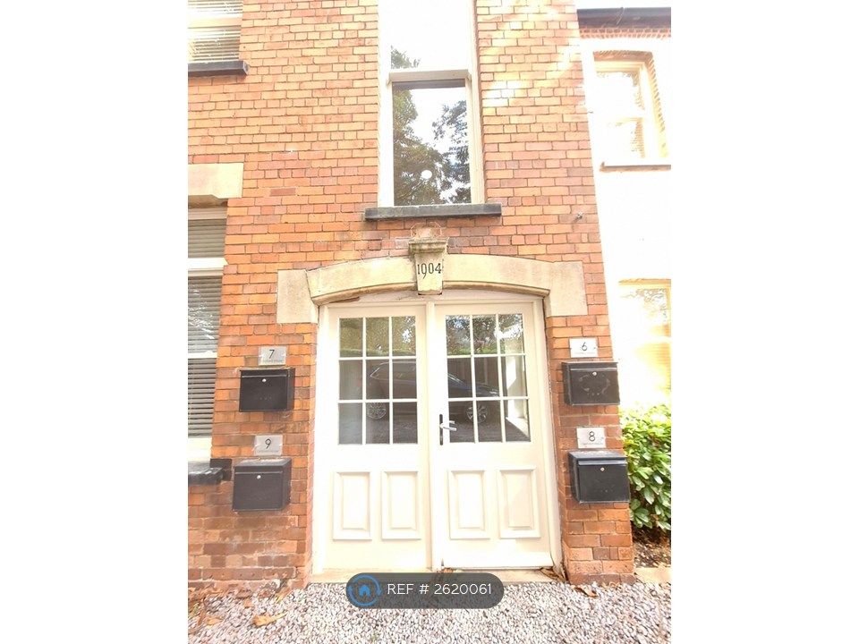 Property photo 2 of 11 Main Entrance
