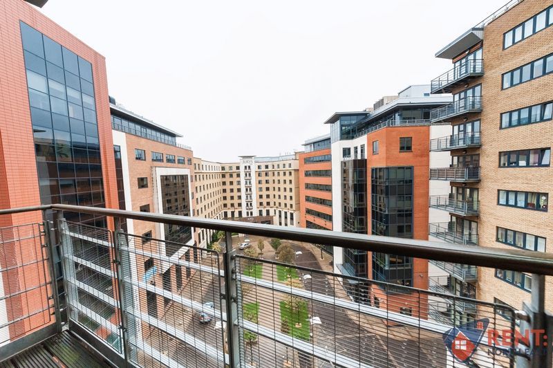 Property photo 1 of 13 Photo 11