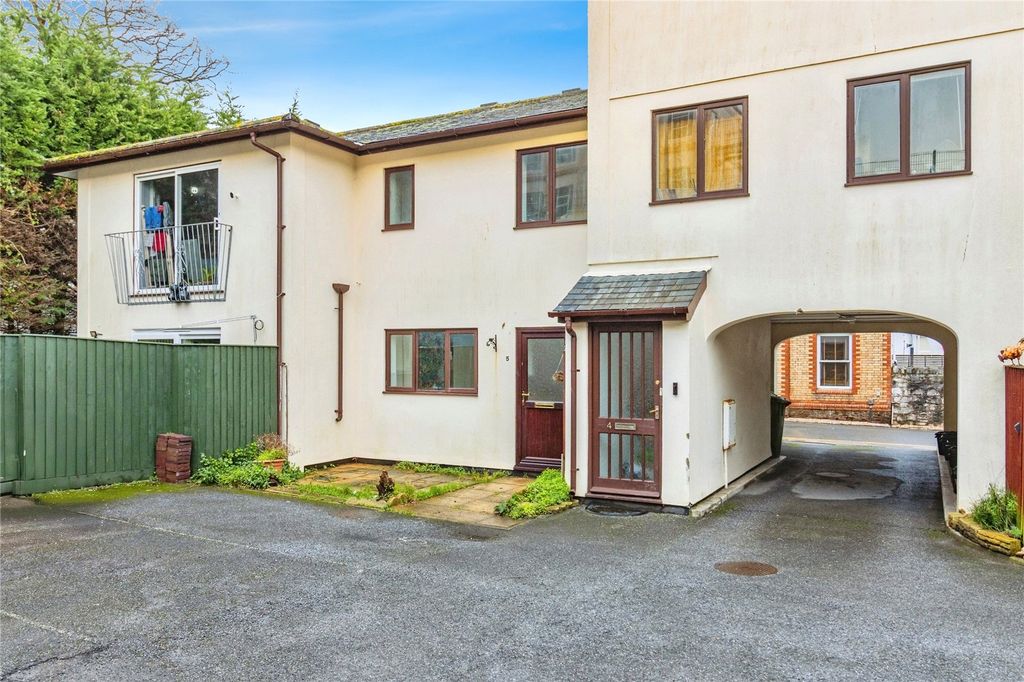 Property photo 1 of 16 Picture No. 01