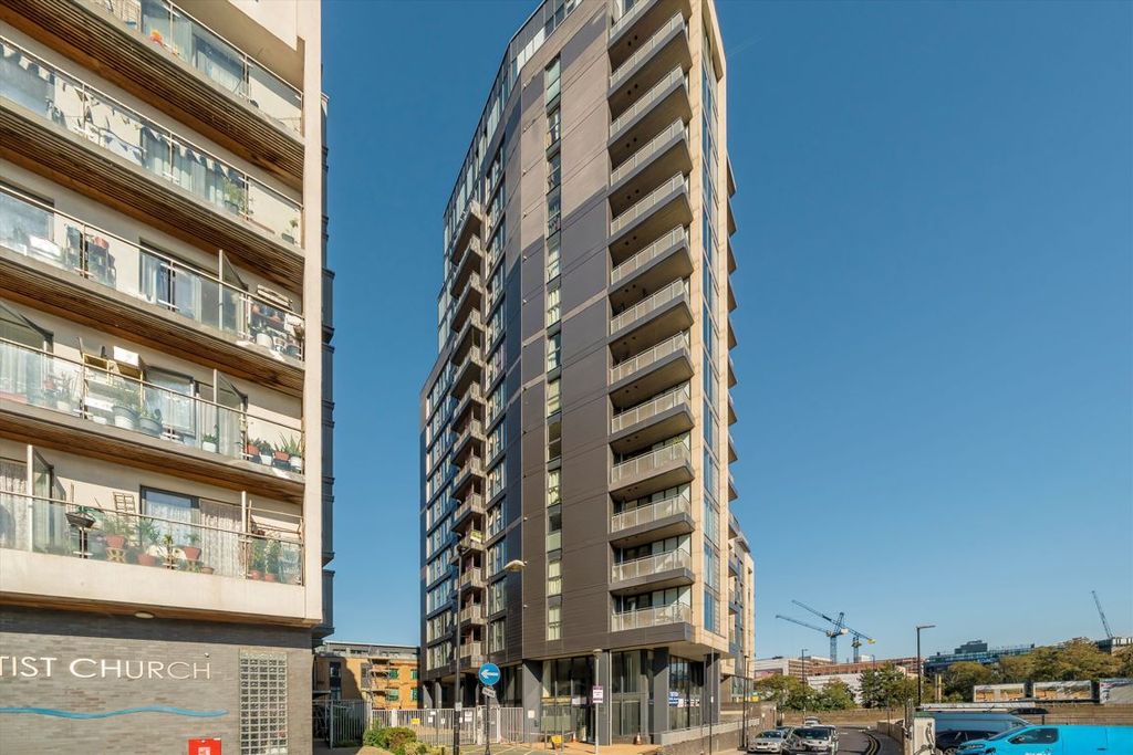 Property photo 2 of 9