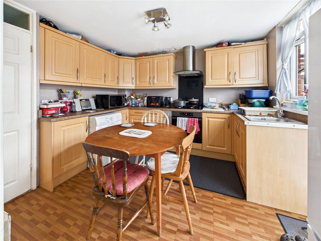 Property photo 3 of 13 Picture 3