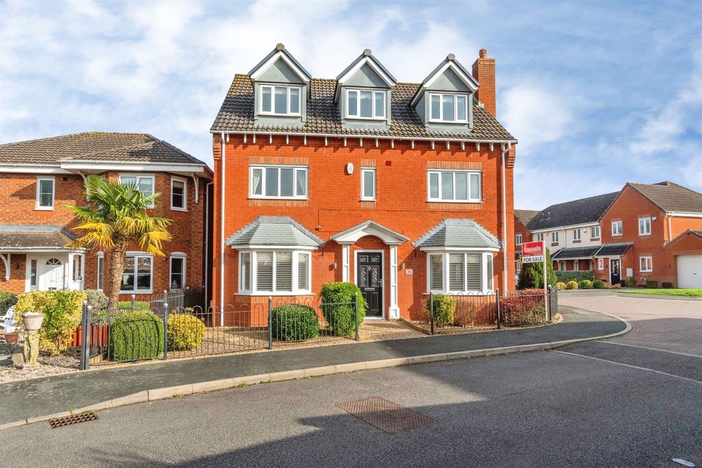 Property photo 1 of 20