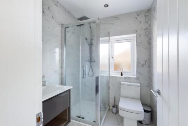 Property photo 3 of 10 Bth