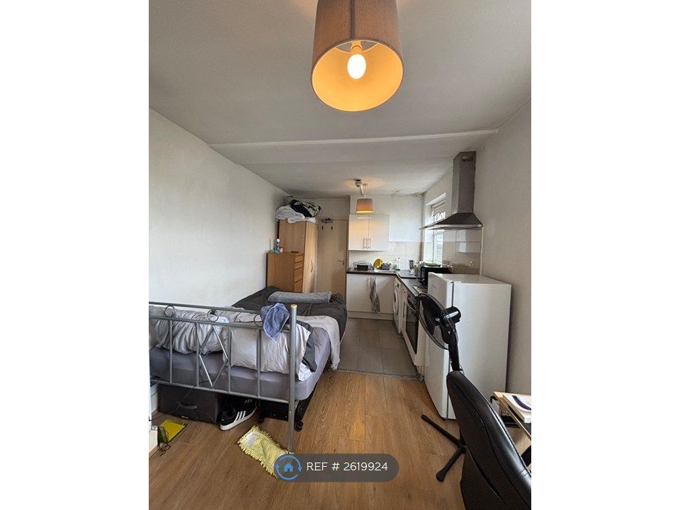 Property photo 2 of 7
