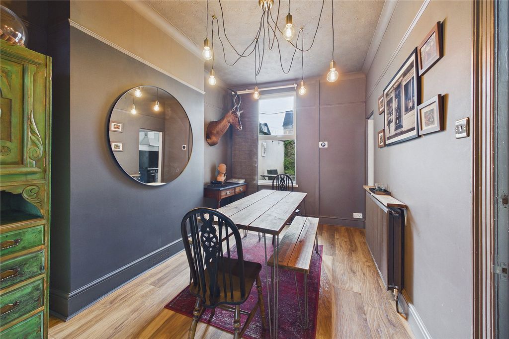 Property photo 3 of 19 Picture No. 35