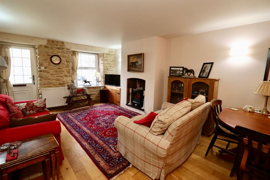 Property photo 3 of 16 Img_6540