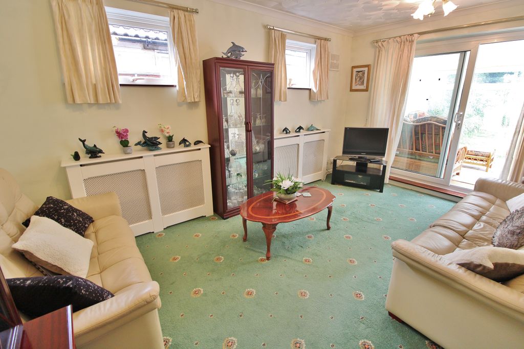 Property photo 2 of 16