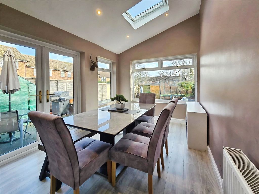 Property photo 1 of 11 Picture No. 06