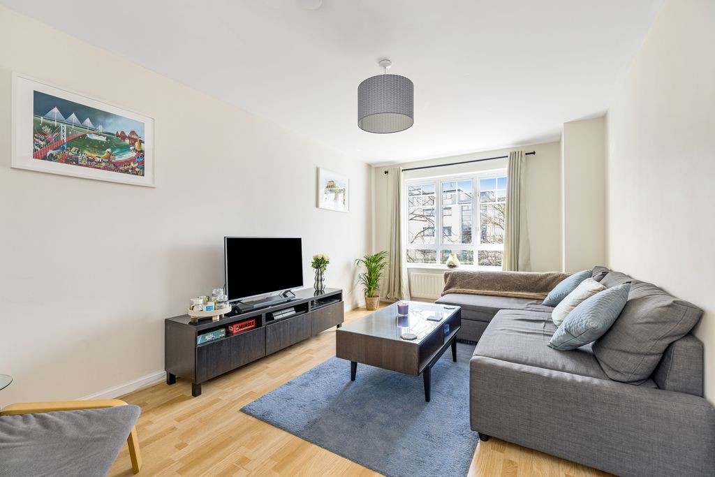 Property photo 2 of 22 Property Image 2