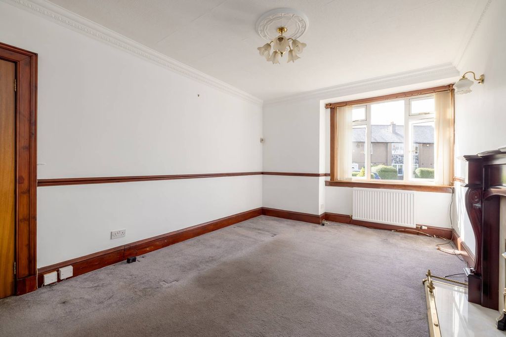 Property photo 3 of 19 Property Image 3