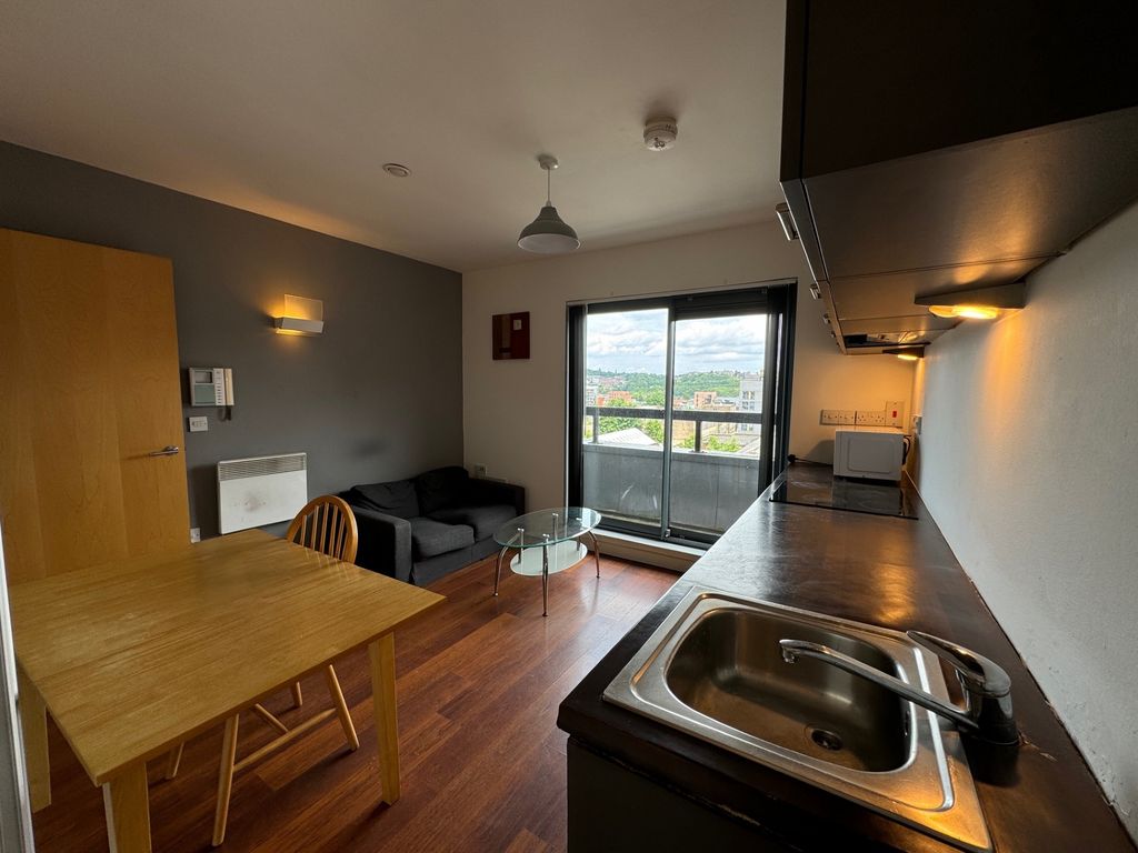 Property photo 3 of 6 Kitchen/Living Area