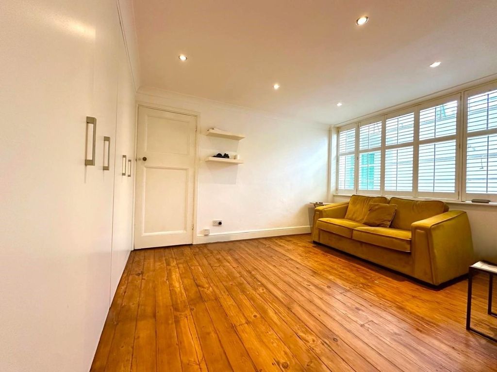 Property photo 1 of 13 Pic Living Area 3.Jpg