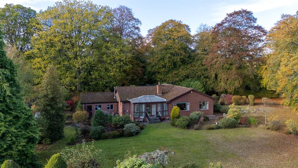 Property photo 1 of 52 Picture No. 55