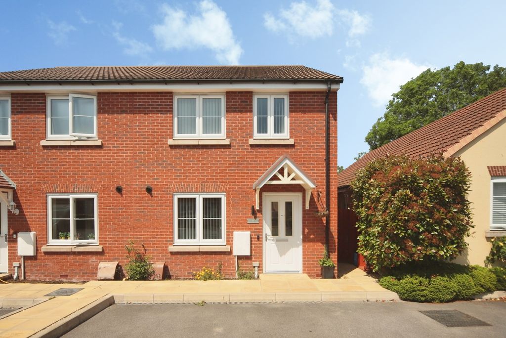 Property photo 1 of 17 Pbox-Img.Jpg