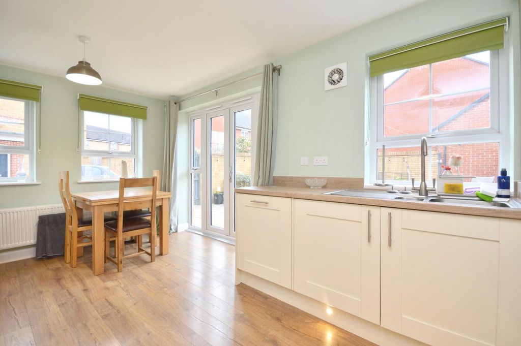 Property photo 3 of 26 Open Plan Kitchen/Dining Room