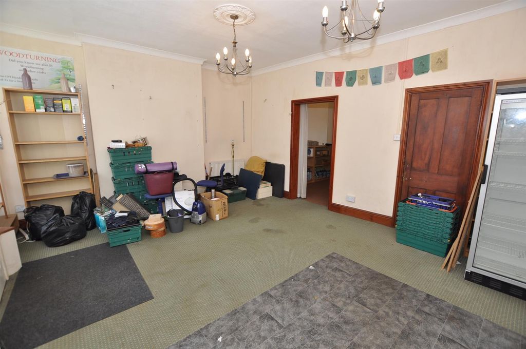 Property photo 3 of 12 Former Shop Area