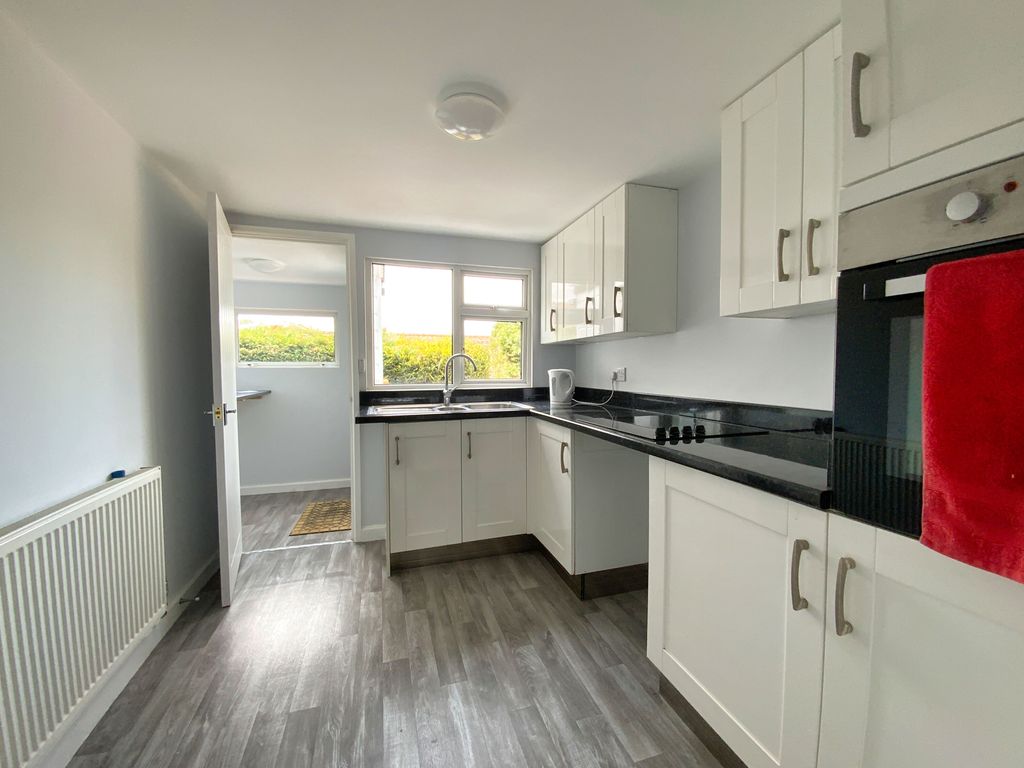Property photo 3 of 10 Img_1407