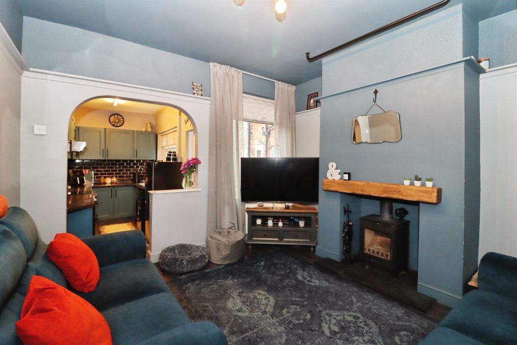 Property photo 2 of 15