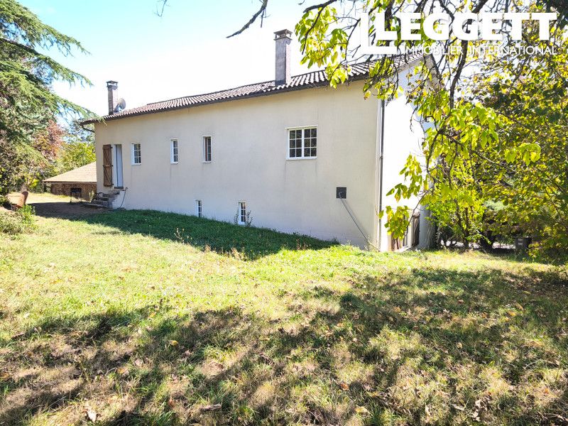 Property photo 2 of 10