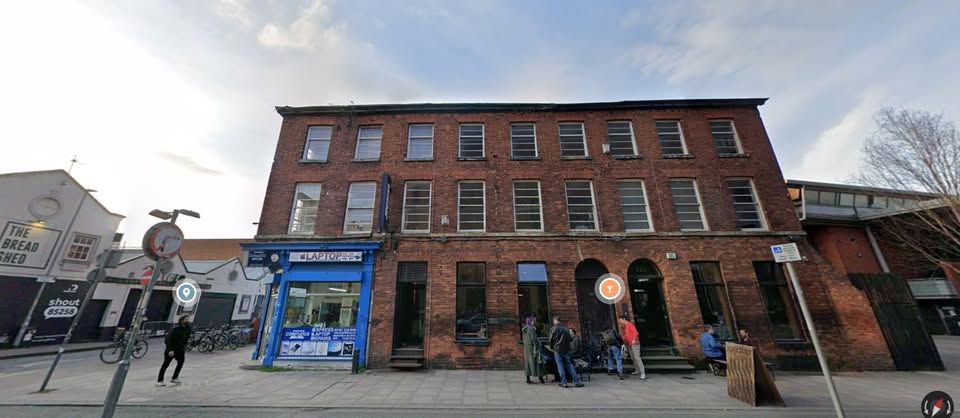 Property photo 2 of 11