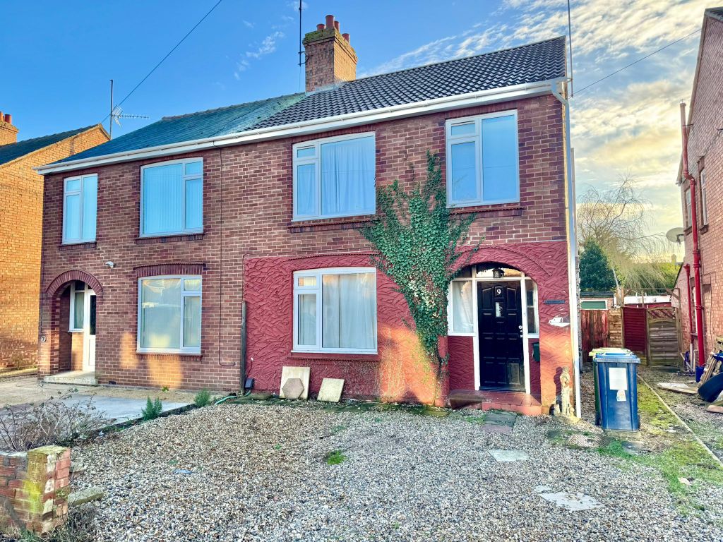 Property photo 1 of 11