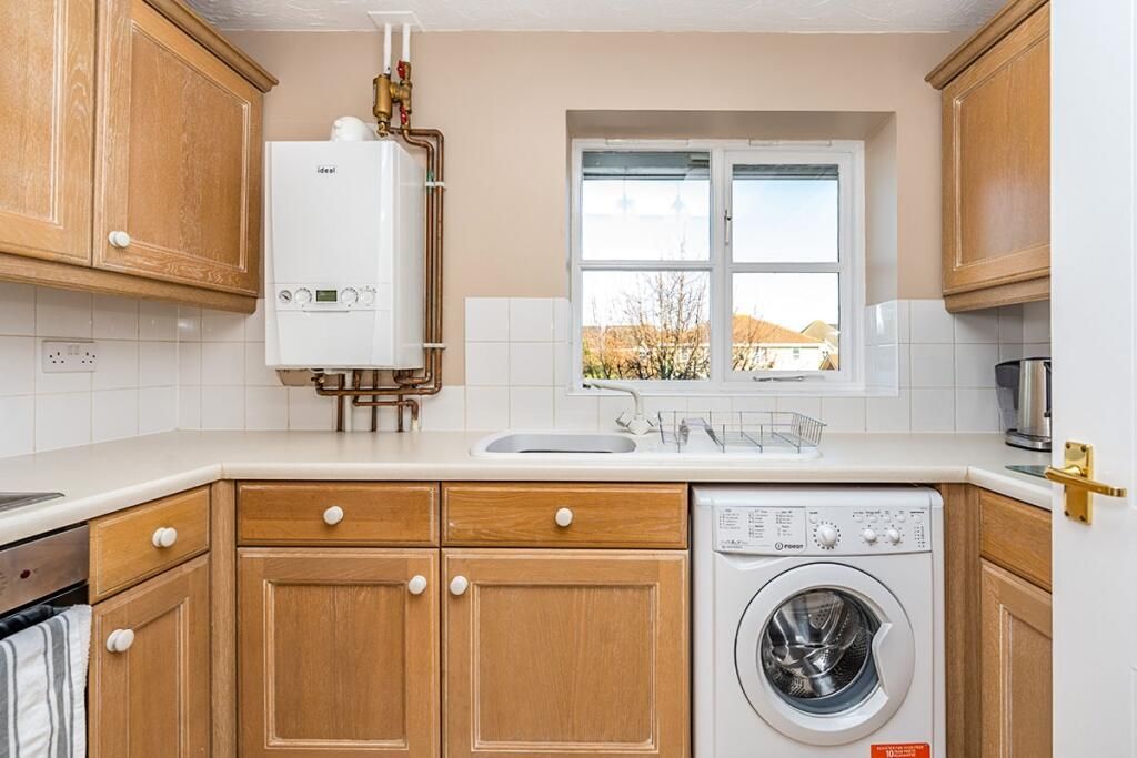 Property photo 3 of 7
