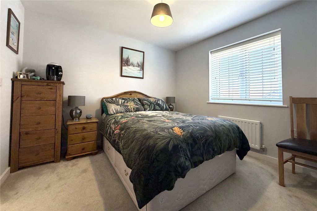 Property photo 3 of 14 Picture No. 06