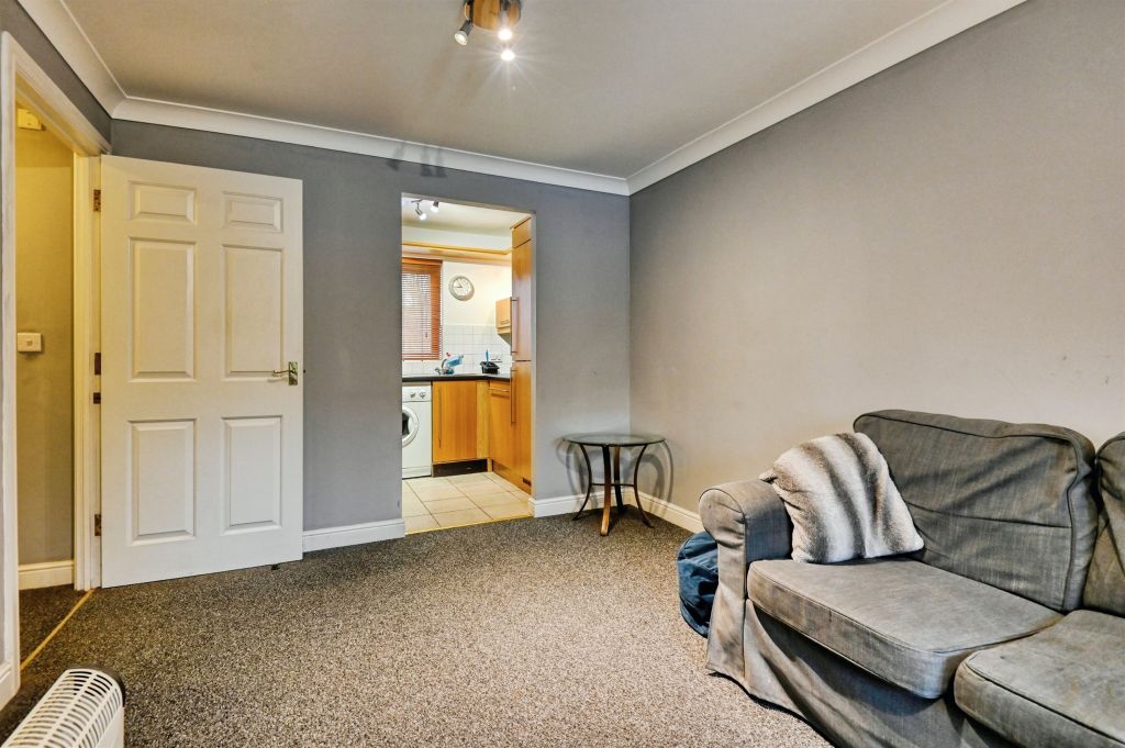 Property photo 3 of 15