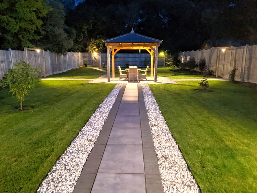 Property photo 1 of 18 Rear Garden