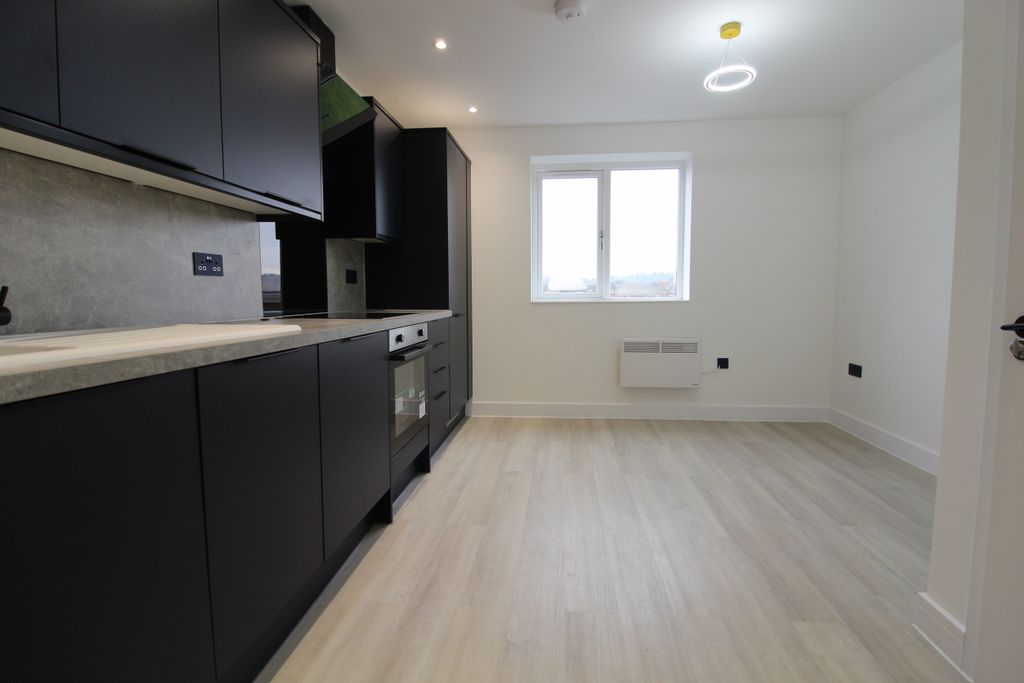 Property photo 2 of 10 Img_8543