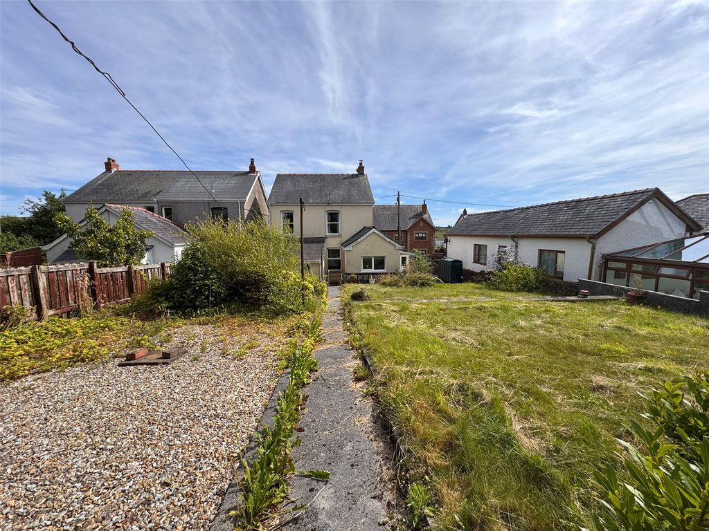 Property photo 2 of 16 Picture No. 30