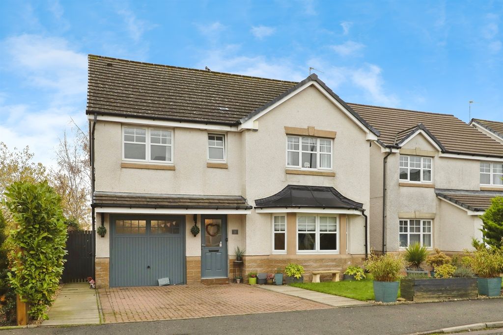 Property photo 1 of 31