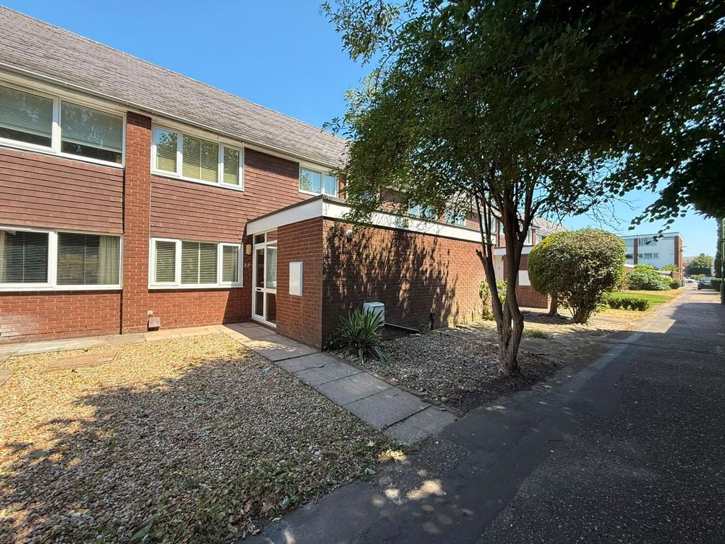 Property photo 1 of 19